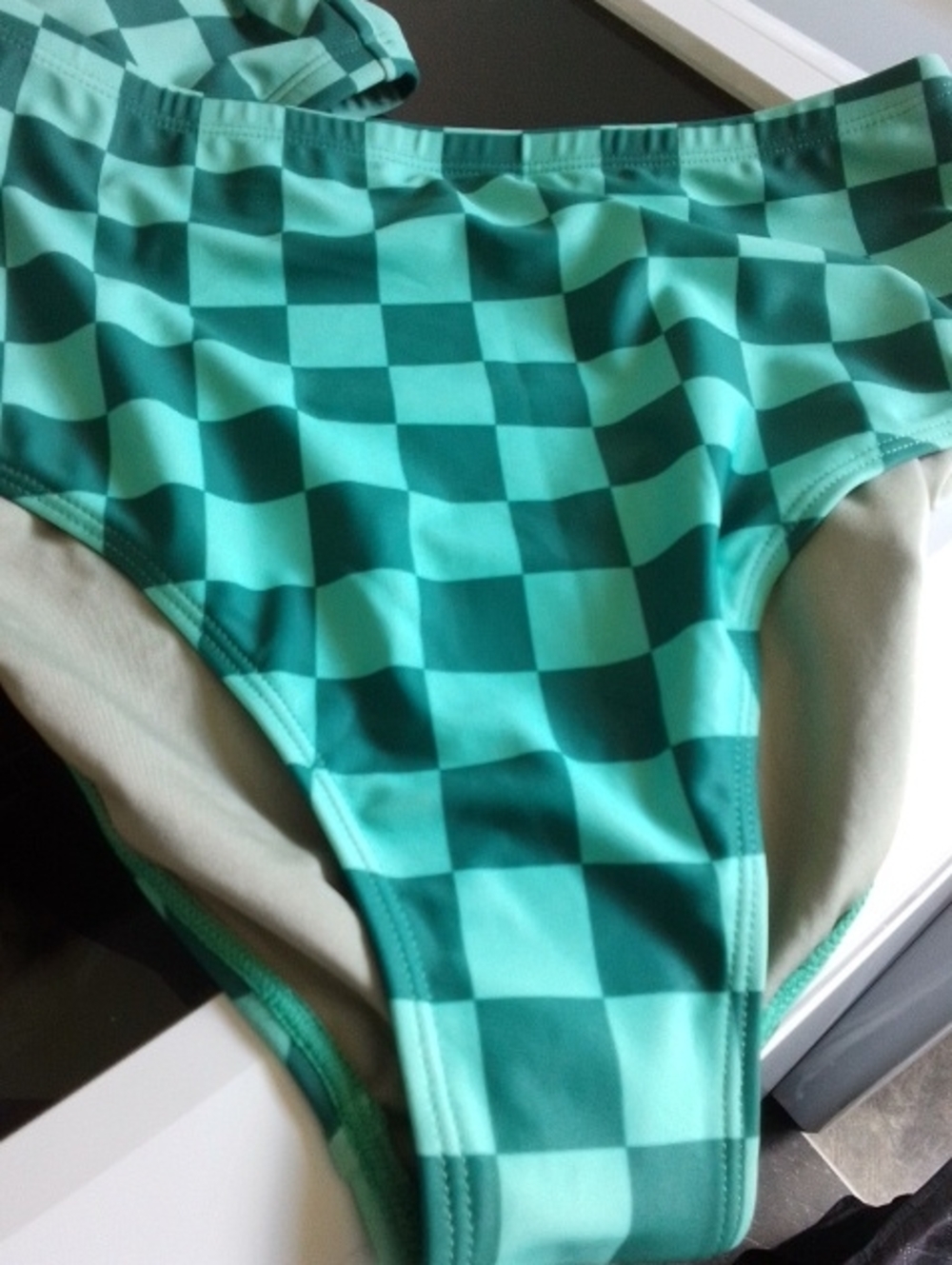 Checkerboard High-Waist Bikini Set - 💚 Check - Picture 3 of 6